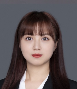 李　佳玲 / jialing li